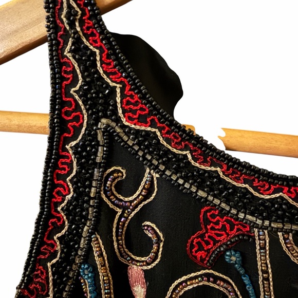 Papell Boutique Black and Red Floral Embroidered Blouse - Picture 4 of 8